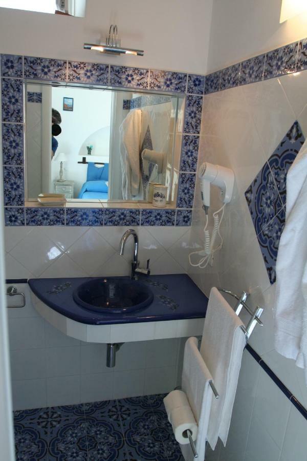 La Ginestra Villa Panarea Ngoại thất bức ảnh